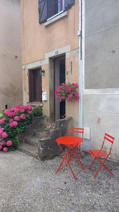 La Petite Maison A Hébergement de vacances *